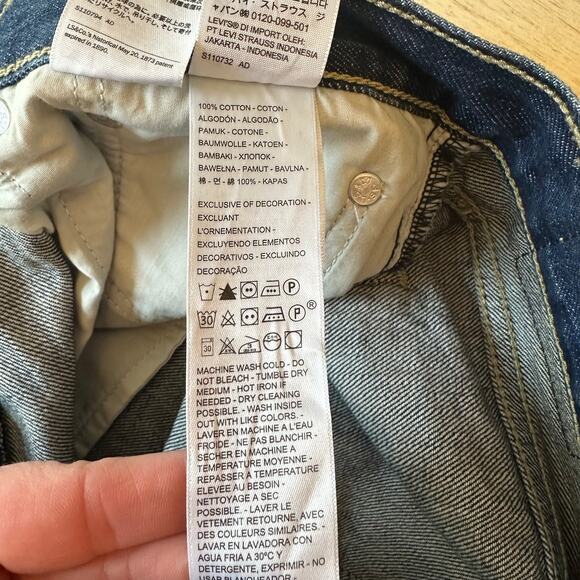 Levi's NWT Women's Low Pro Midrise Straight Relaxed Jeans Size 8 Size 30 - Picture 6 of 11